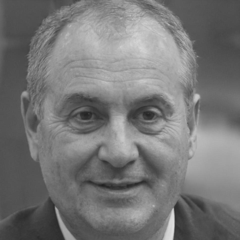 Portrait von Fachexperte für Remote Learning Strategien